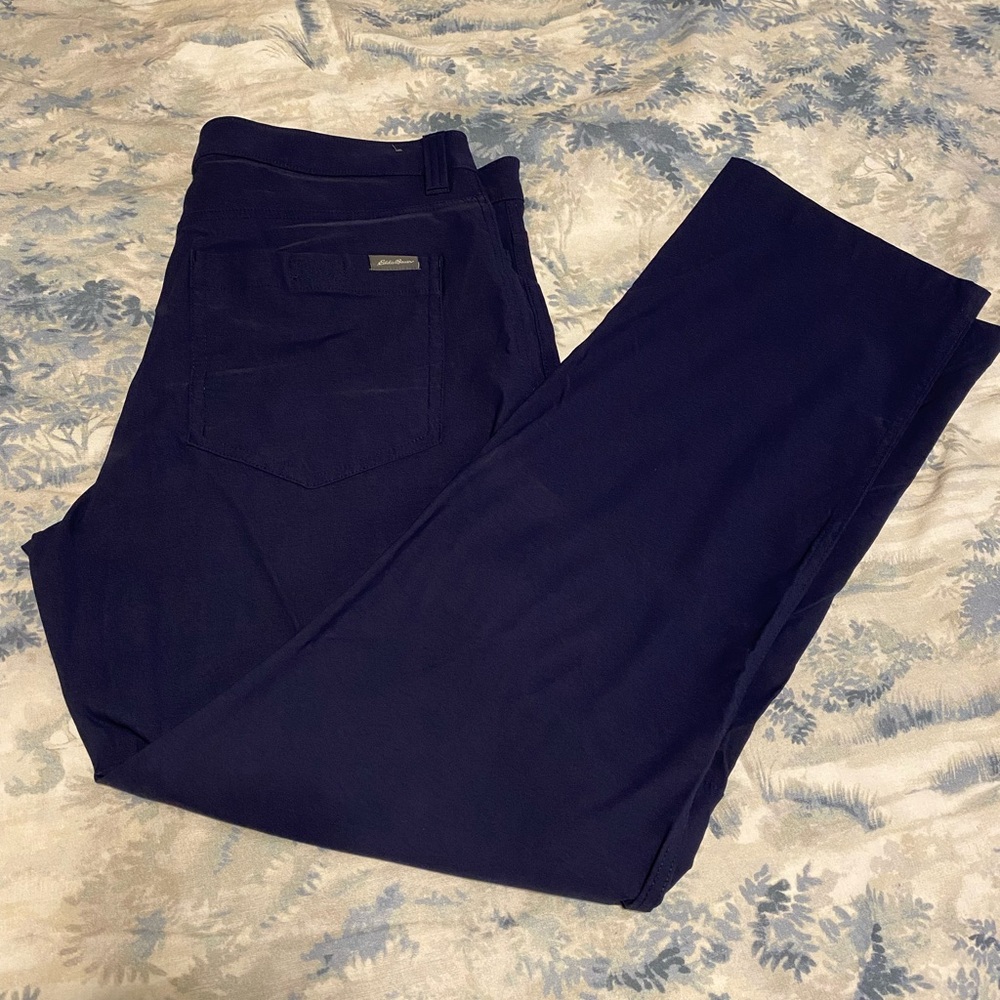 Eddie Bauer Navy Blue Tech Chino Pants 34 x 30 Like New
